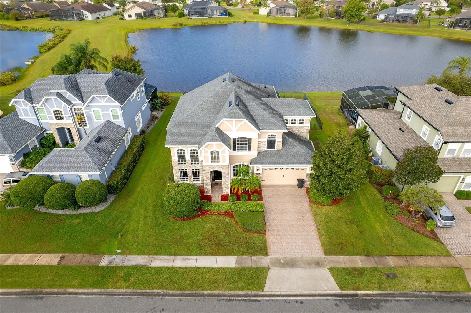 1726 ASTOR FARMS PL