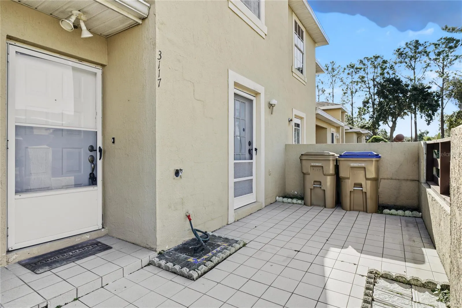 3117 SANDY SHORE LN
