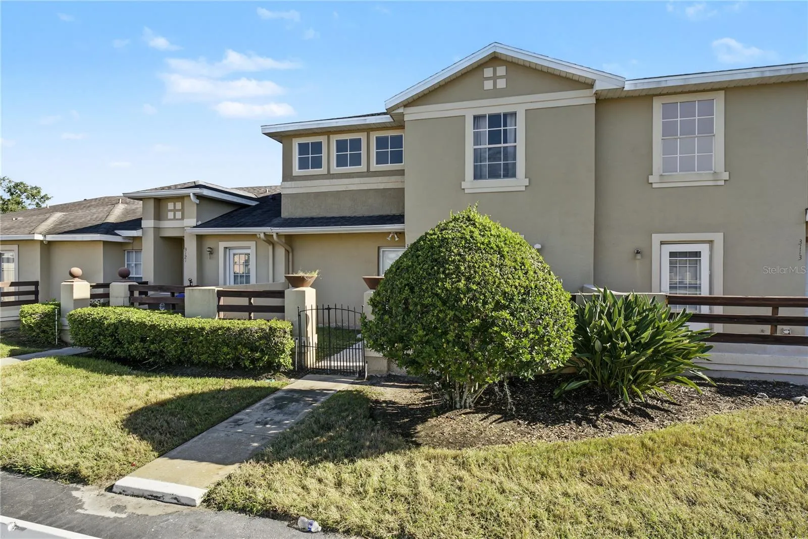 3117 SANDY SHORE LN
