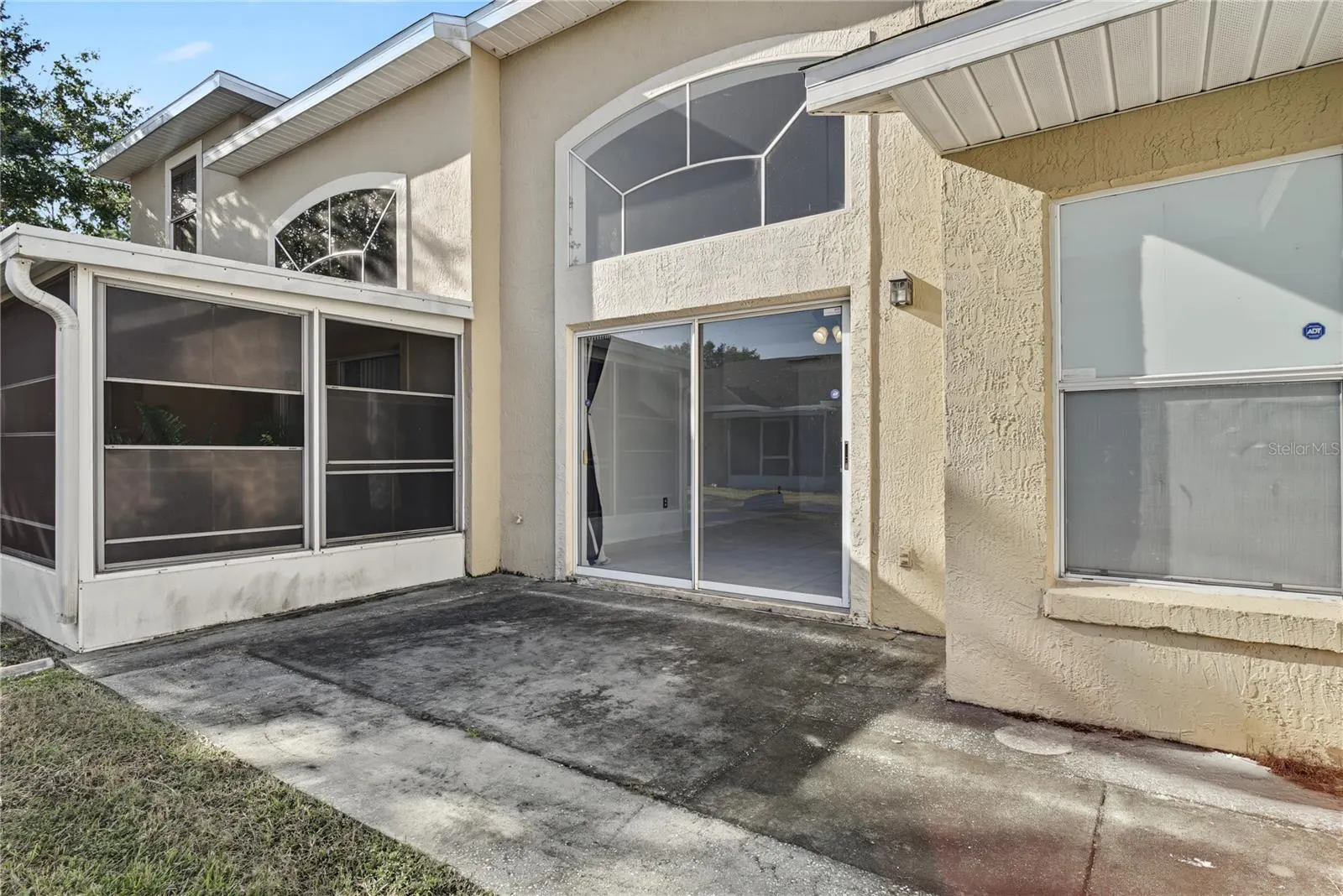 3117 SANDY SHORE LN