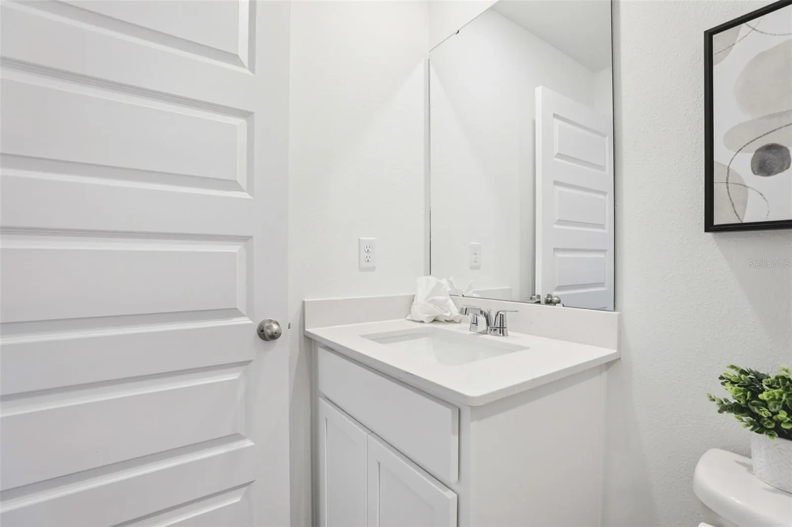 2330 AVEENO AVE