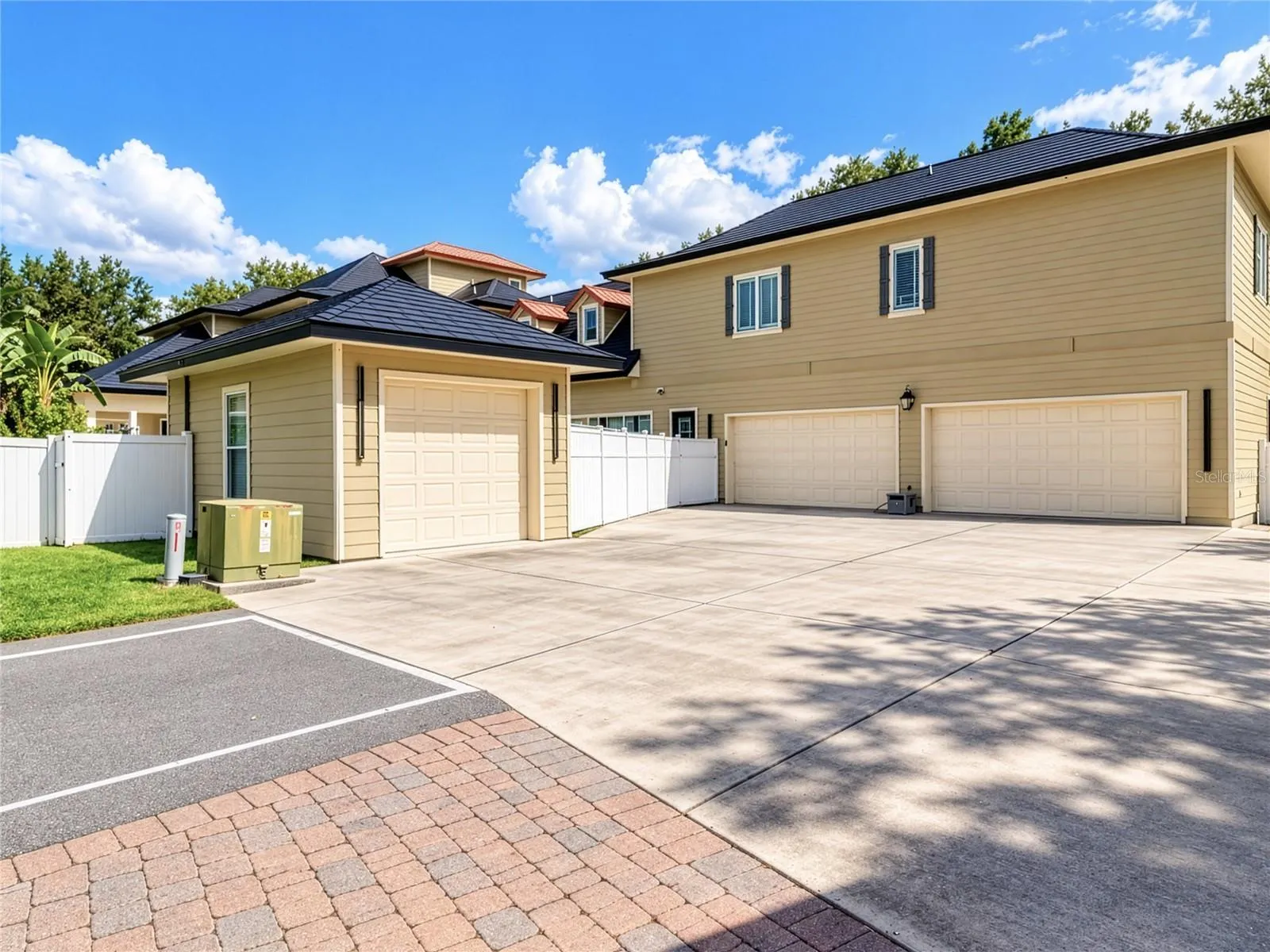 3301 SCHOOLHOUSE RD