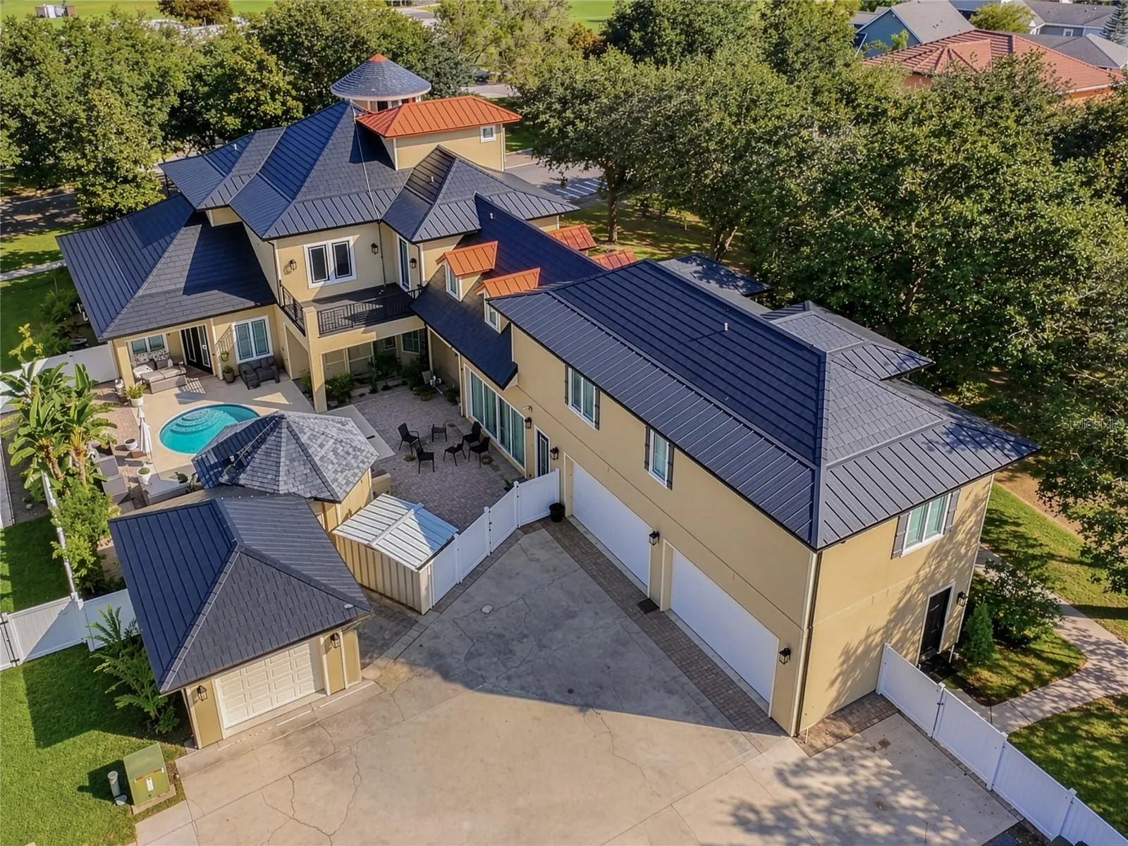 3301 SCHOOLHOUSE RD