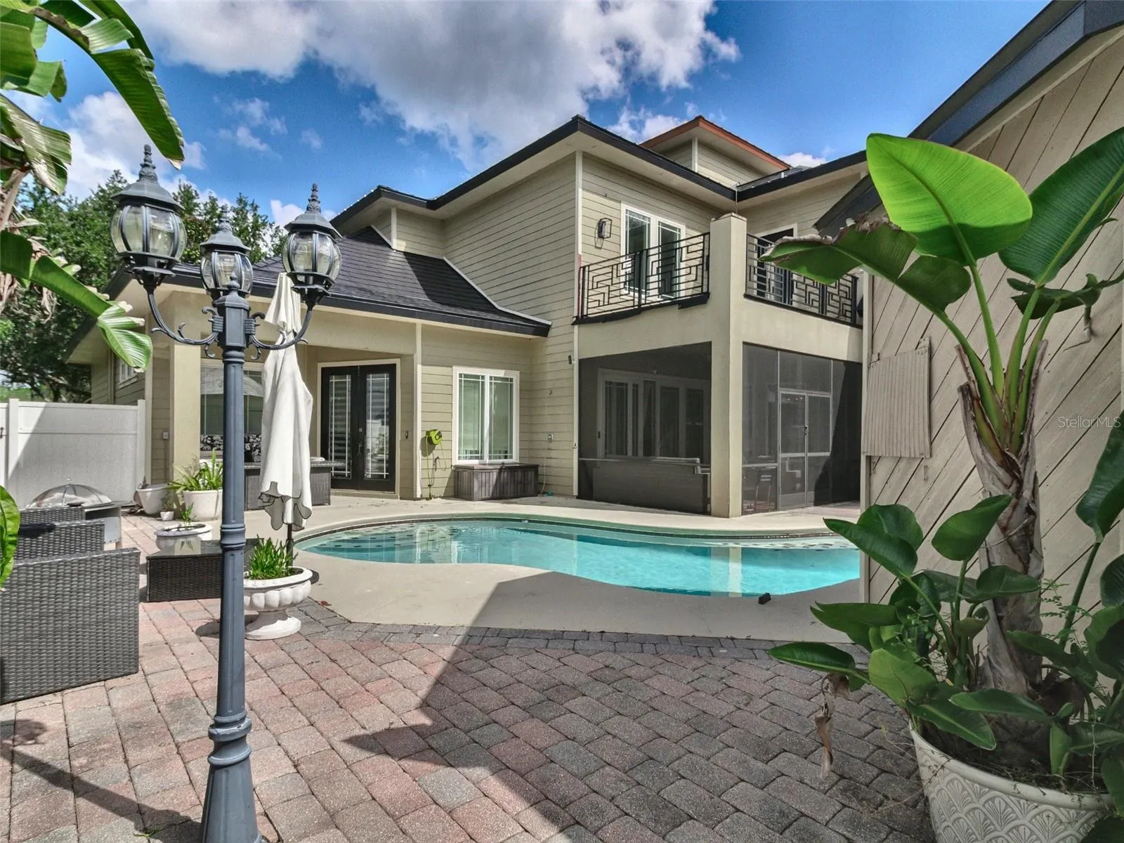 3301 SCHOOLHOUSE RD