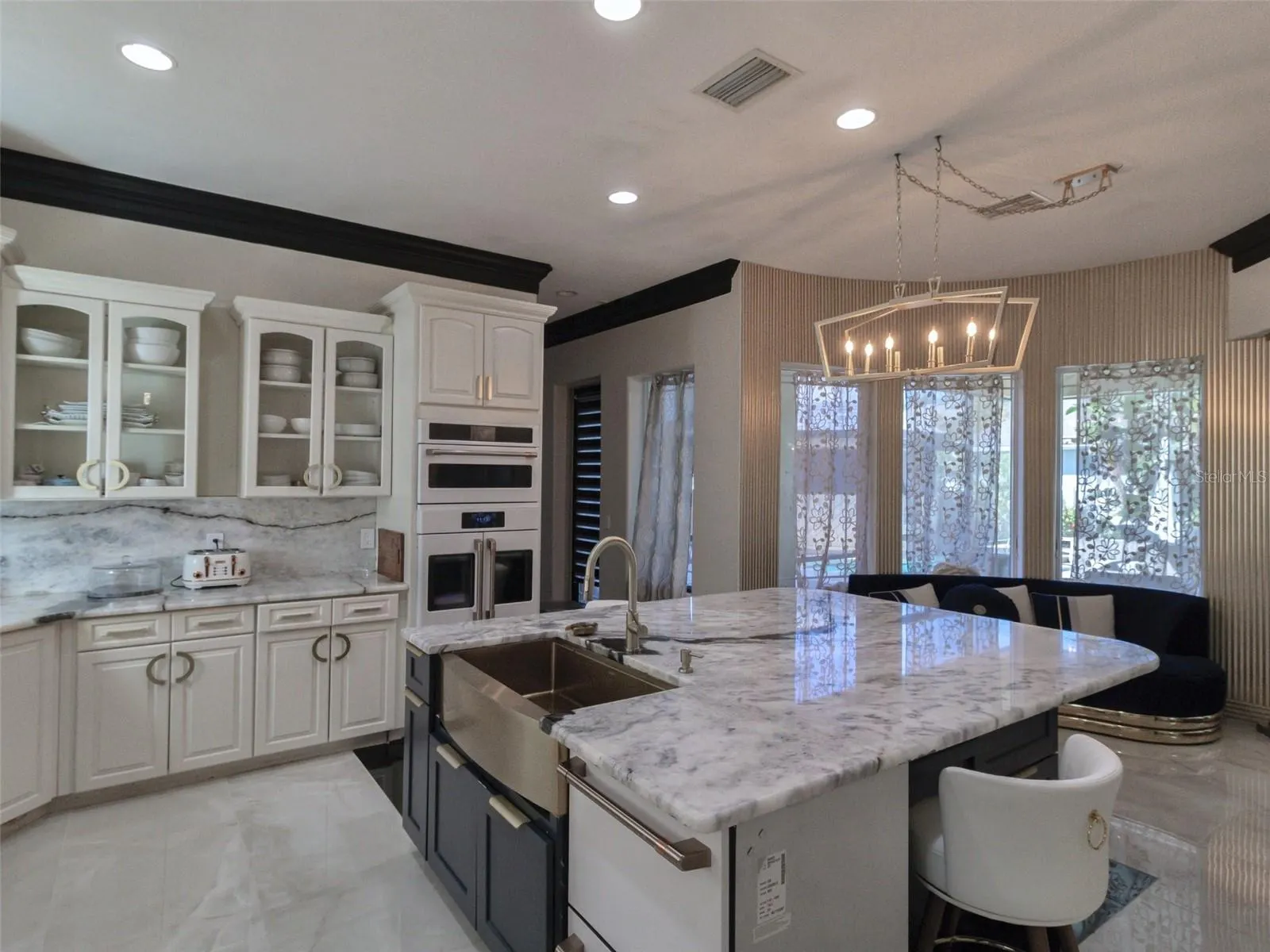 3301 SCHOOLHOUSE RD