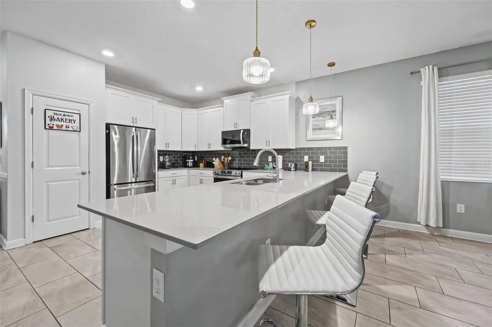 1540 MAIDSTONE CT