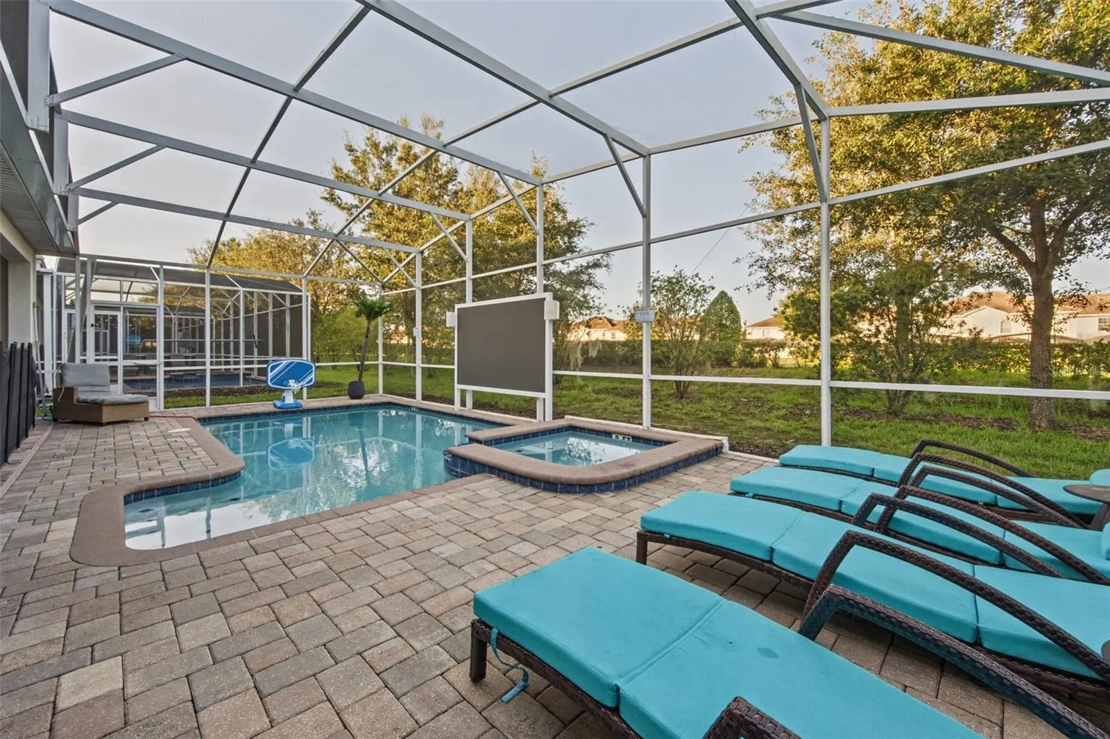 1540 MAIDSTONE CT