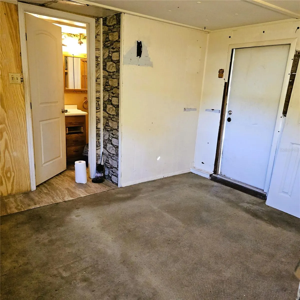 613 CARPENTER RD