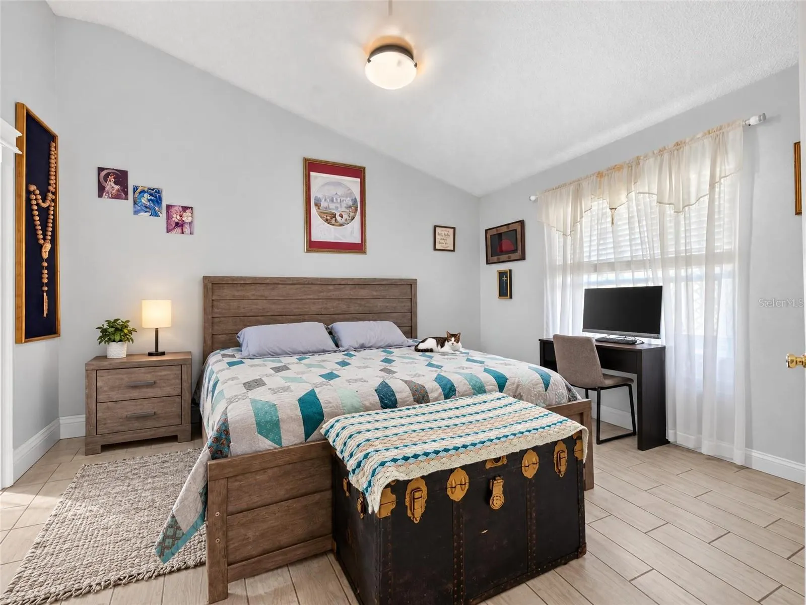 3700 BRAMBLE CT