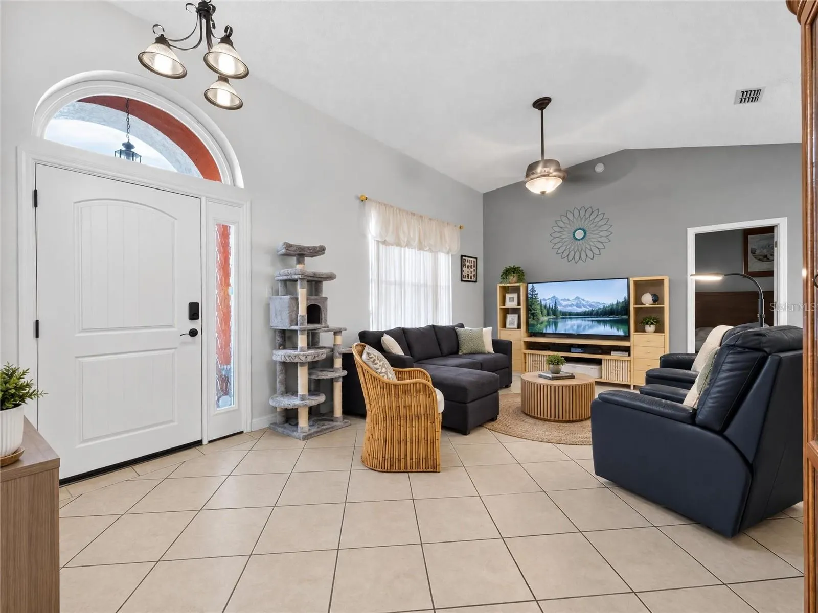 3700 BRAMBLE CT