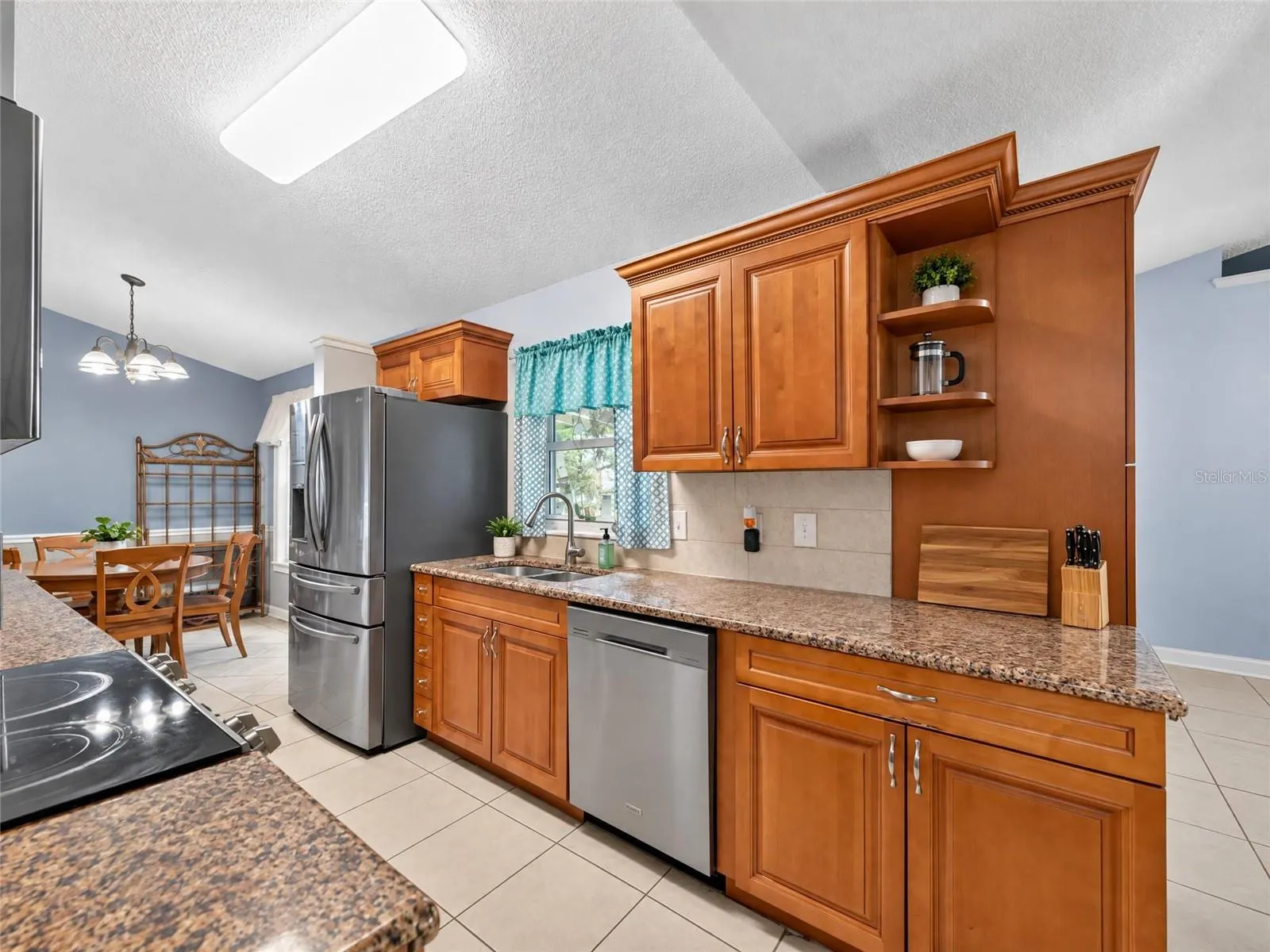 3700 BRAMBLE CT