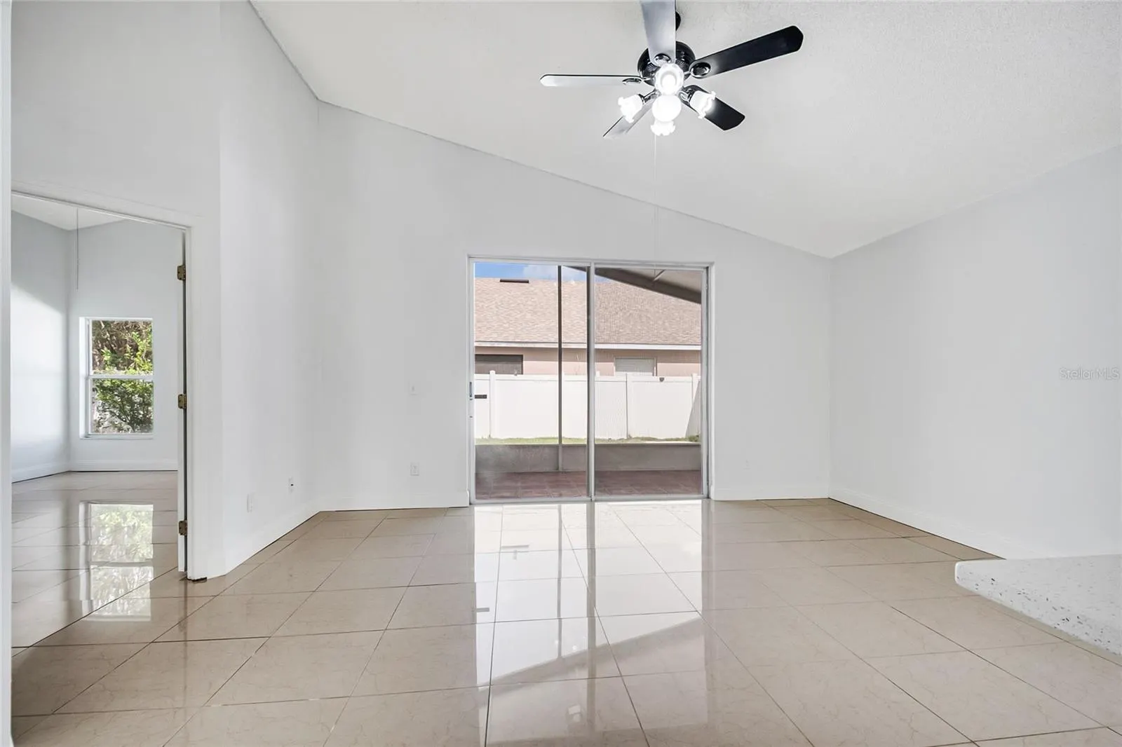 12471 CASTLEMAIN TRL
