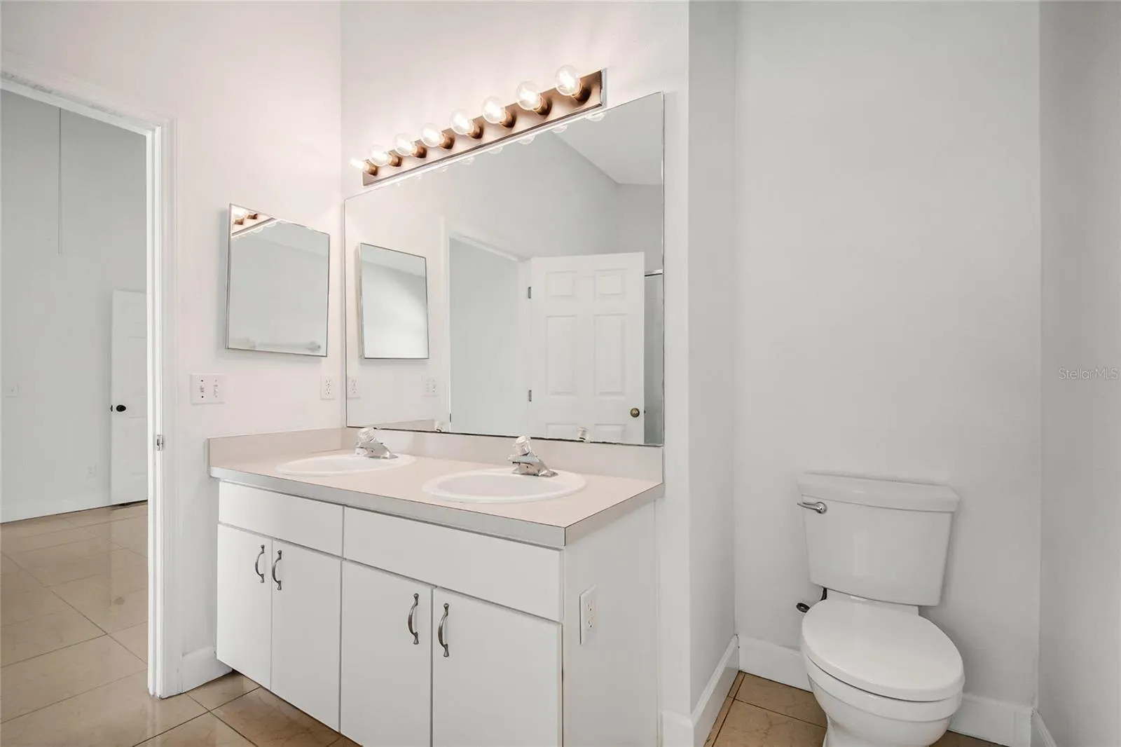 12471 CASTLEMAIN TRL