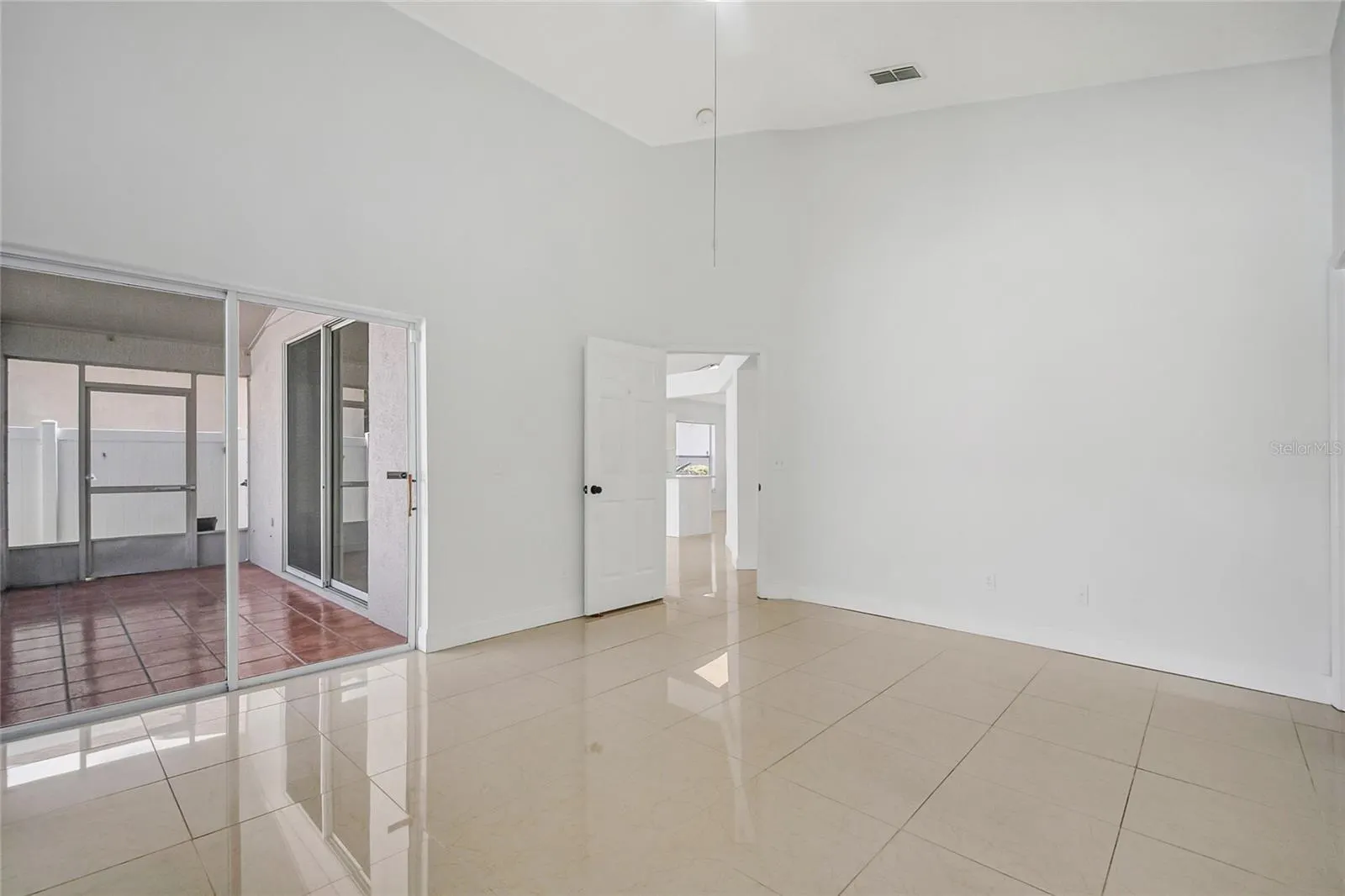 12471 CASTLEMAIN TRL
