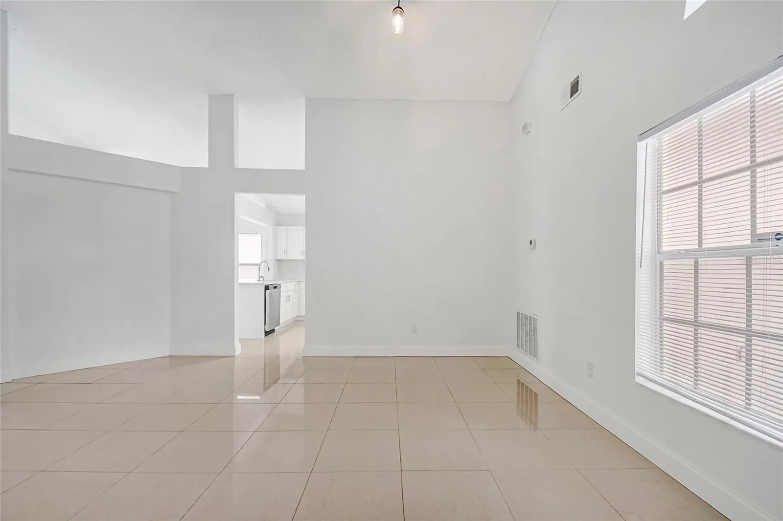 12471 CASTLEMAIN TRL