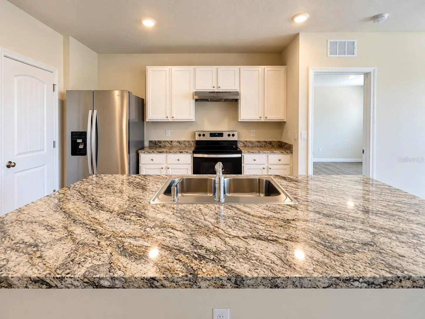 1110 STAR RUBY LN