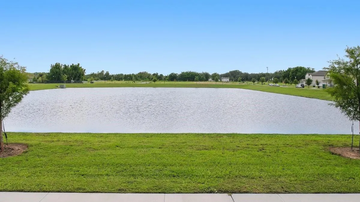 1640 CANE BAMBOO DR