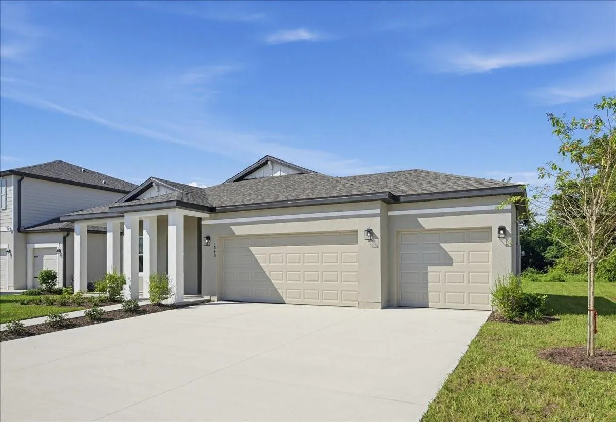 1640 CANE BAMBOO DR