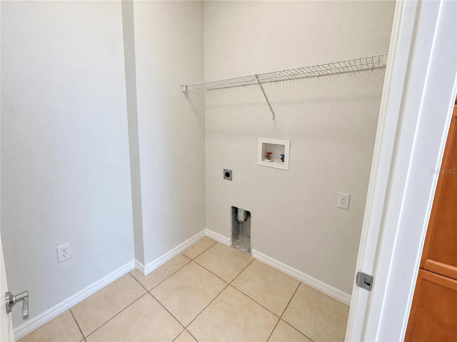 2334 GRAND CENTRAL PKWY #9 #9