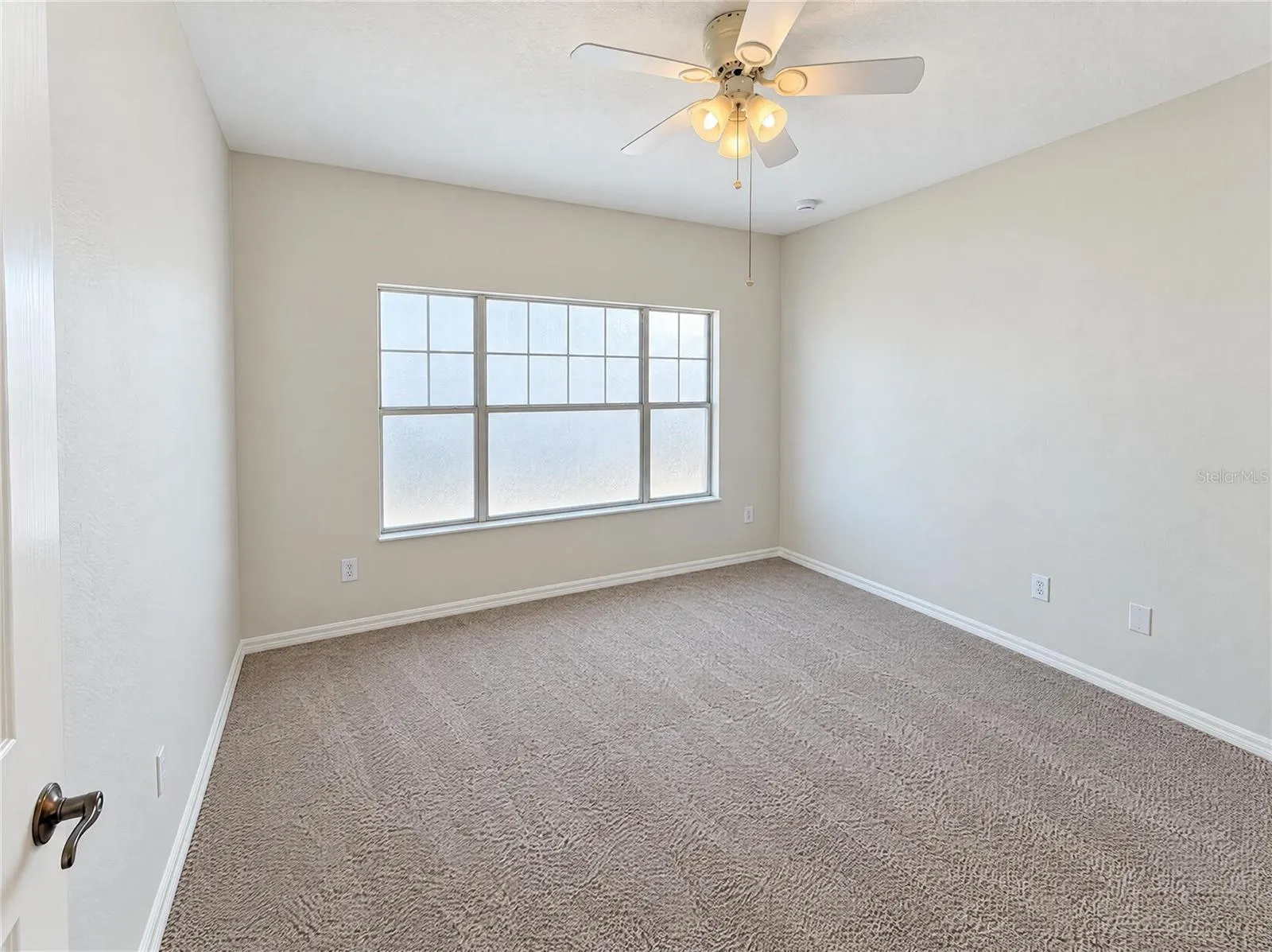 2334 GRAND CENTRAL PKWY #9 #9