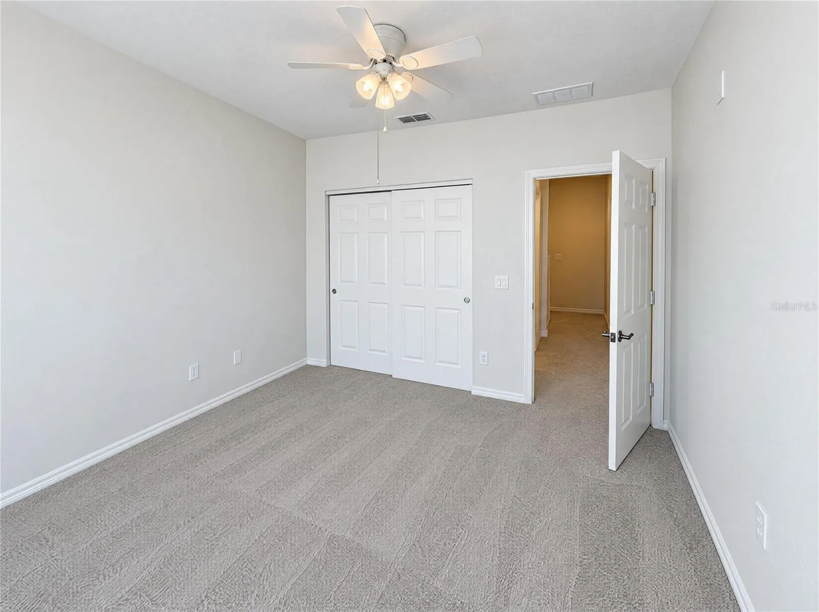 2334 GRAND CENTRAL PKWY #9 #9