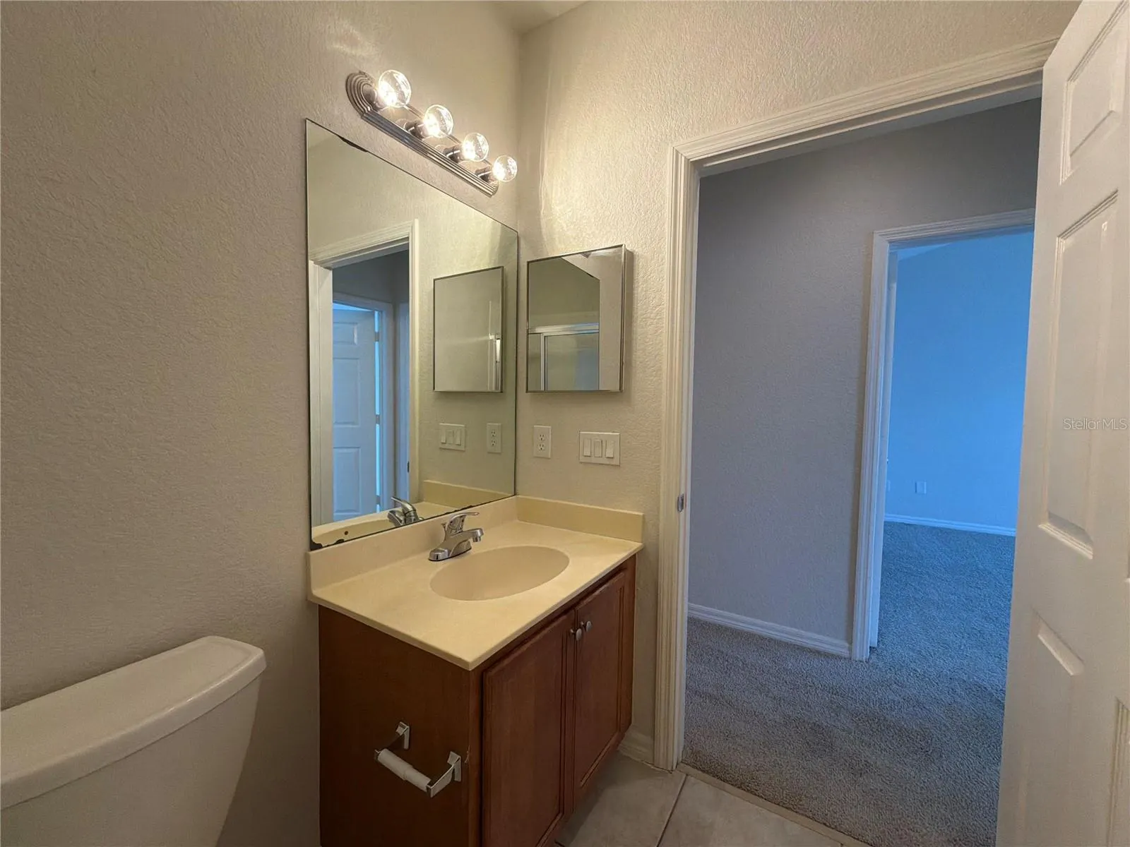 2334 GRAND CENTRAL PKWY #9 #9