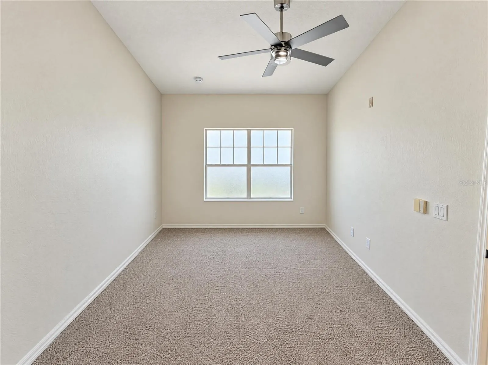 2334 GRAND CENTRAL PKWY #9 #9