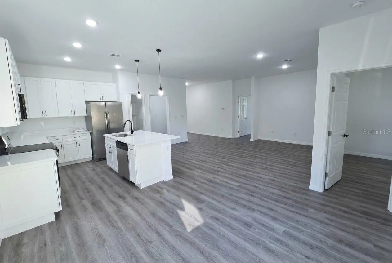 6531 DALEWOOD CIR