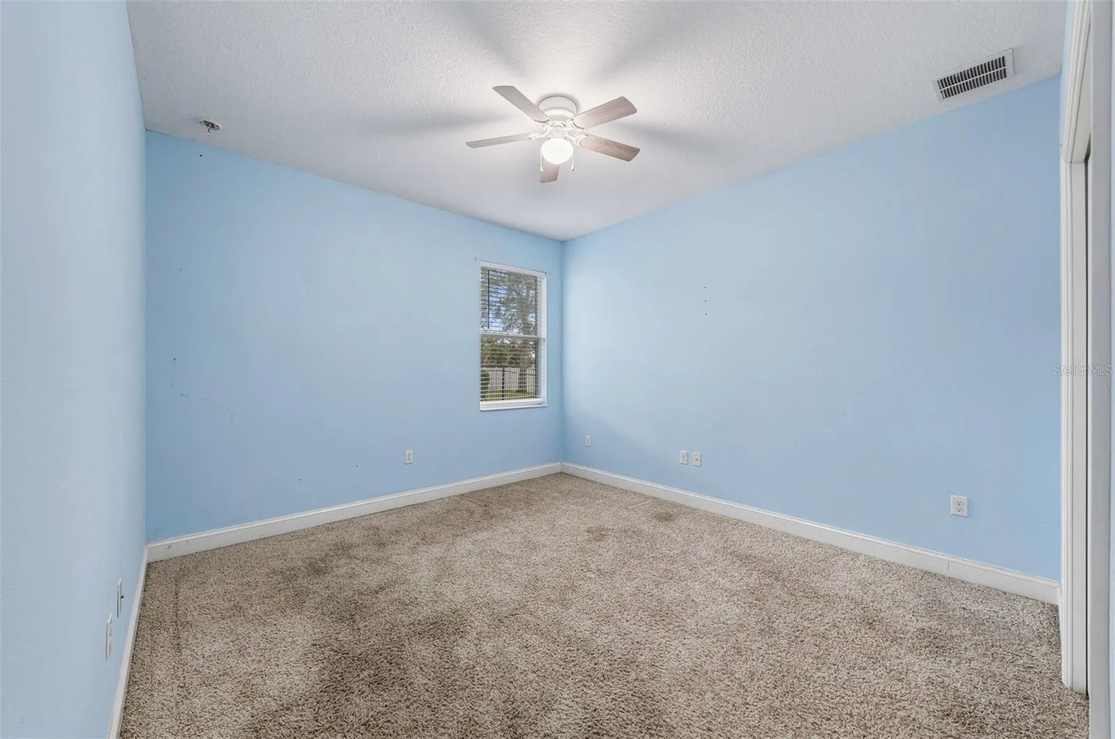 2210 PARKSIDE MEADOW DR
