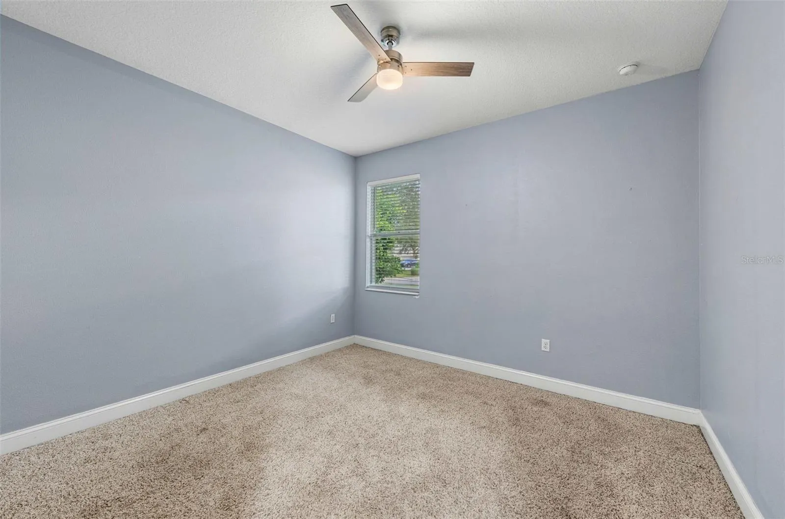 2210 PARKSIDE MEADOW DR