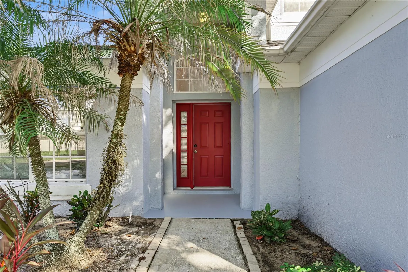 291 GROSVENOR LOOP
