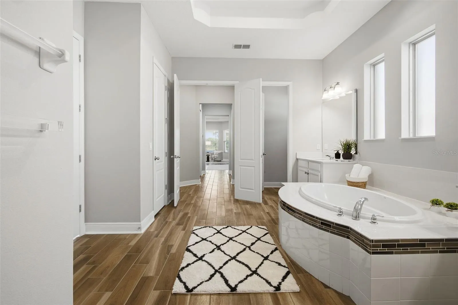 14656 PYLON CT