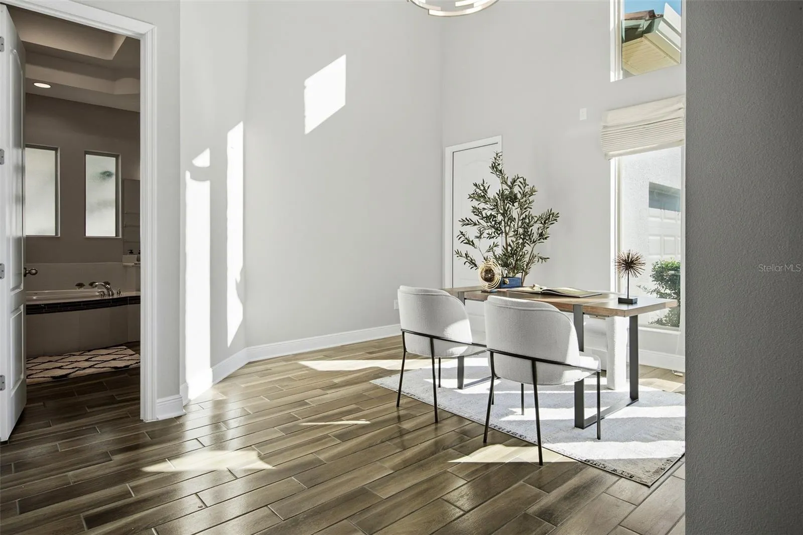 14656 PYLON CT