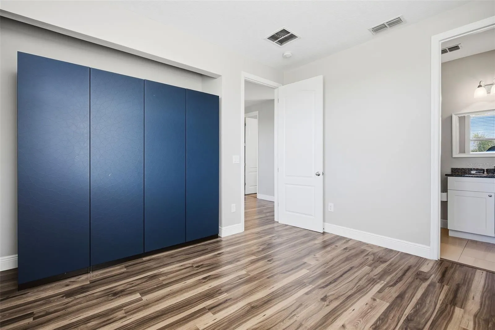 14656 PYLON CT