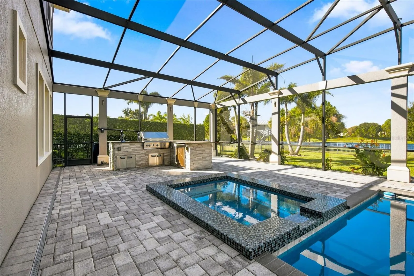 14656 PYLON CT