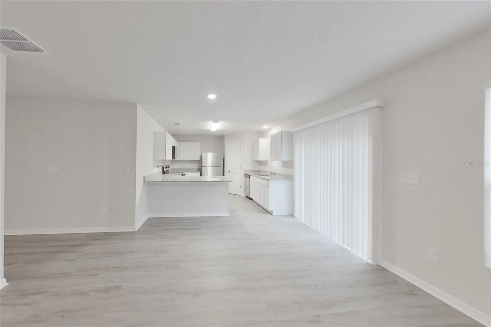 6978 N DADE PT