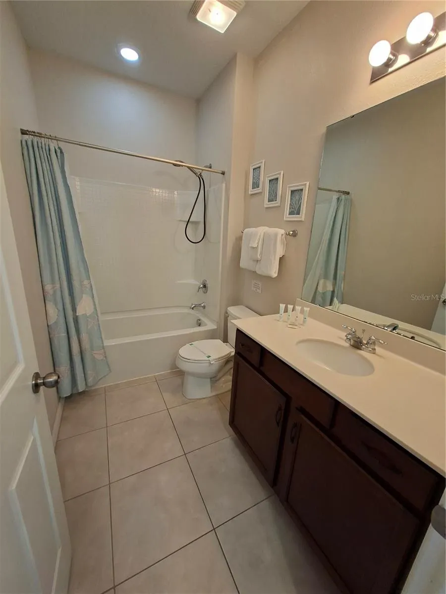 1586 CAREY PALM CIR