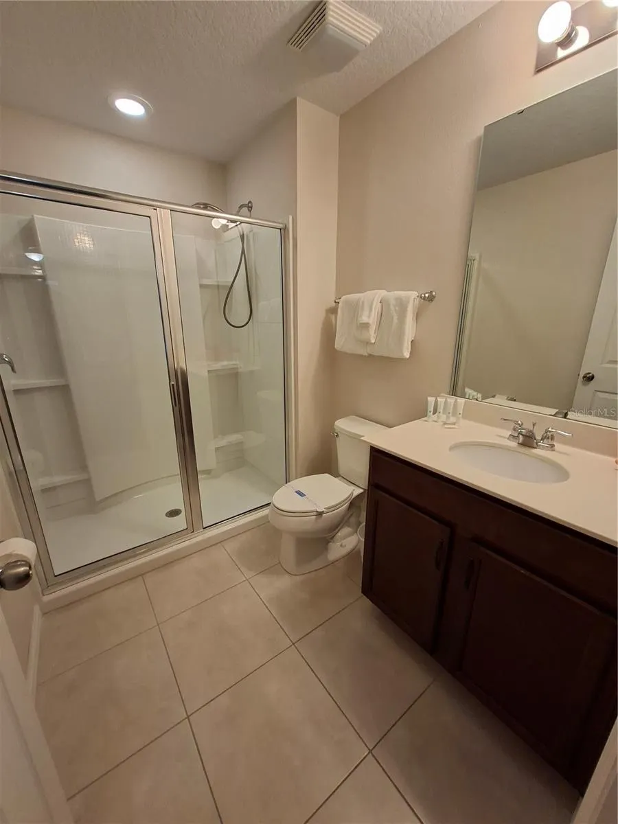 1586 CAREY PALM CIR