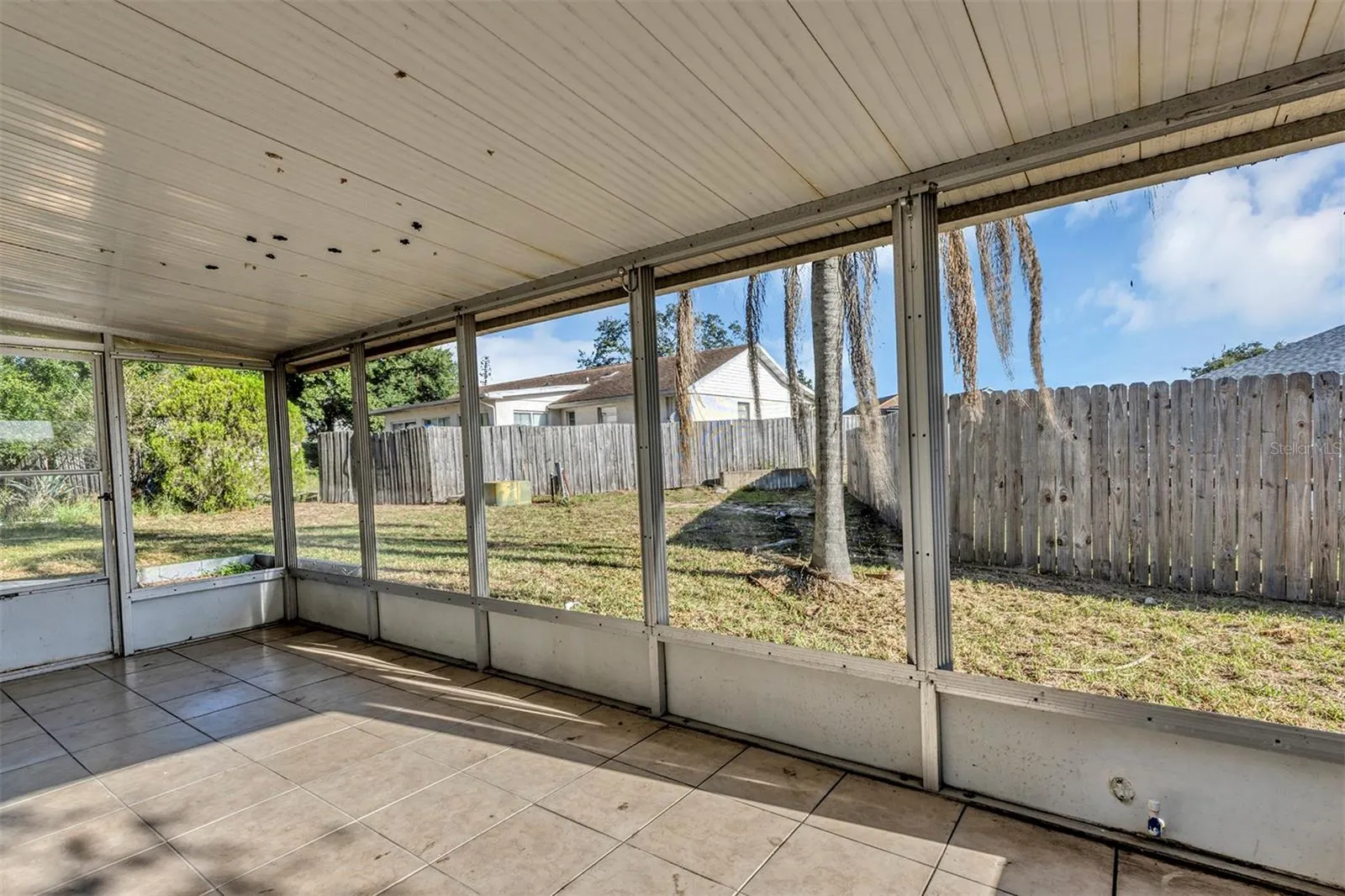 15 PALM CT