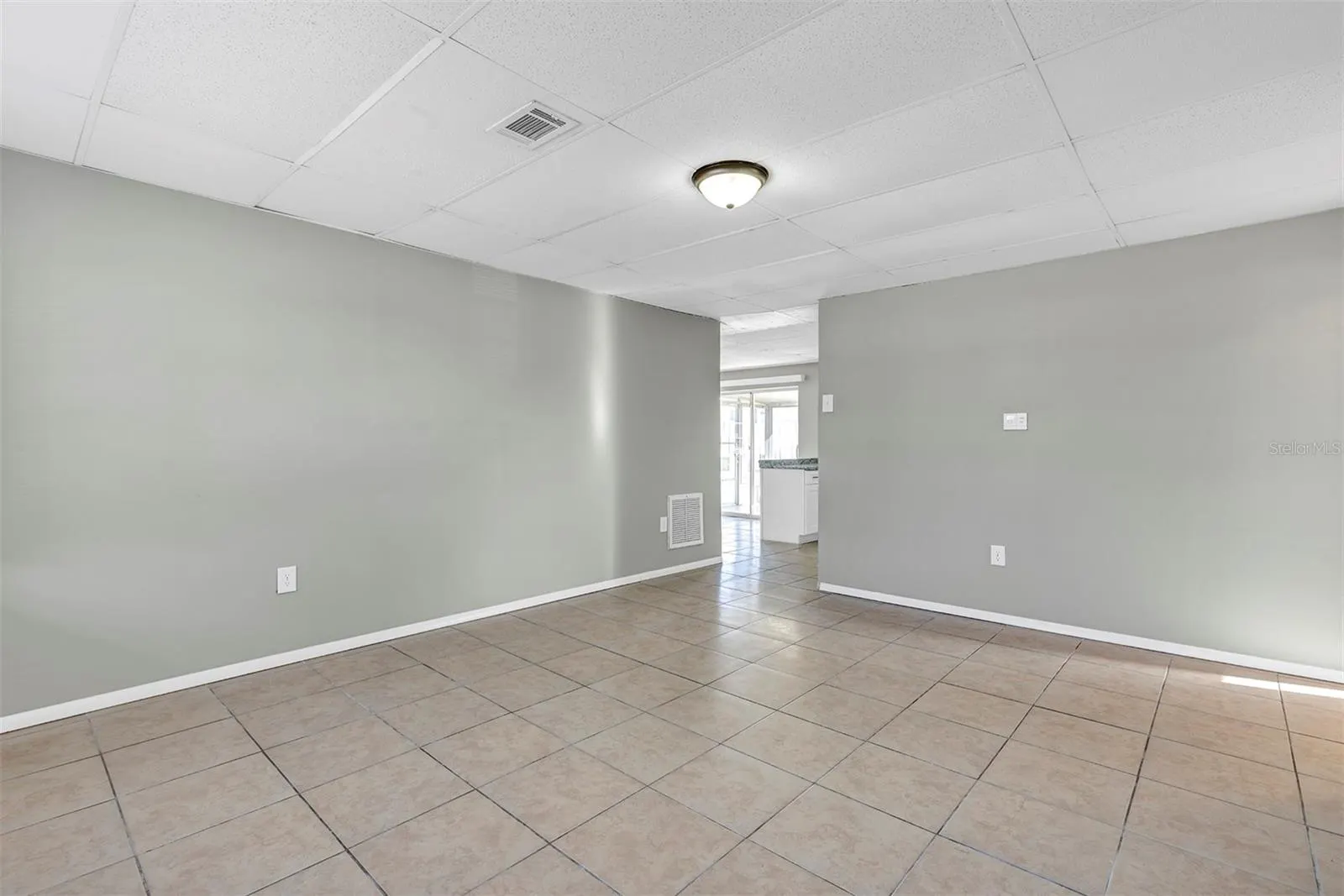 15 PALM CT