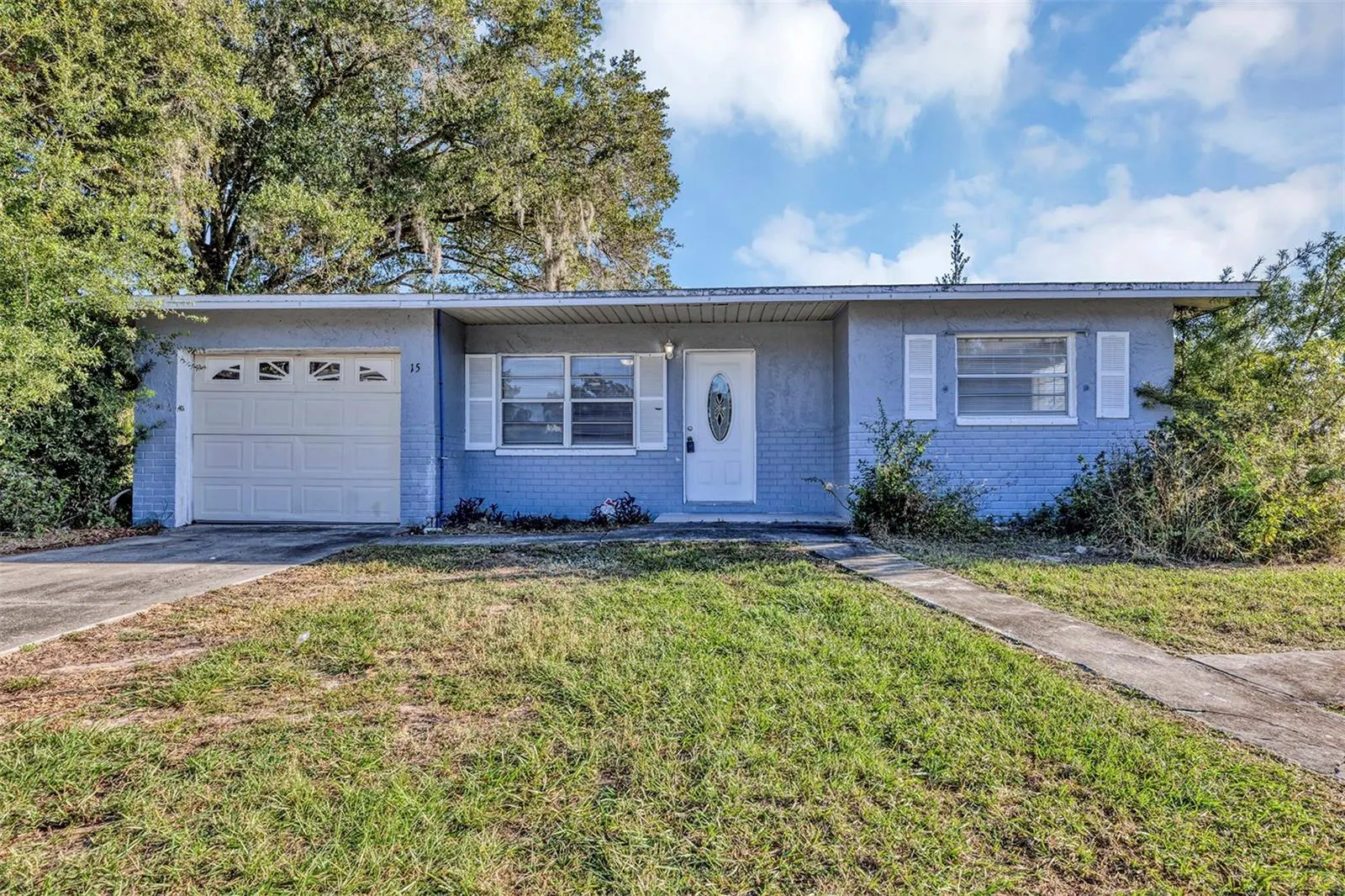 15 PALM CT