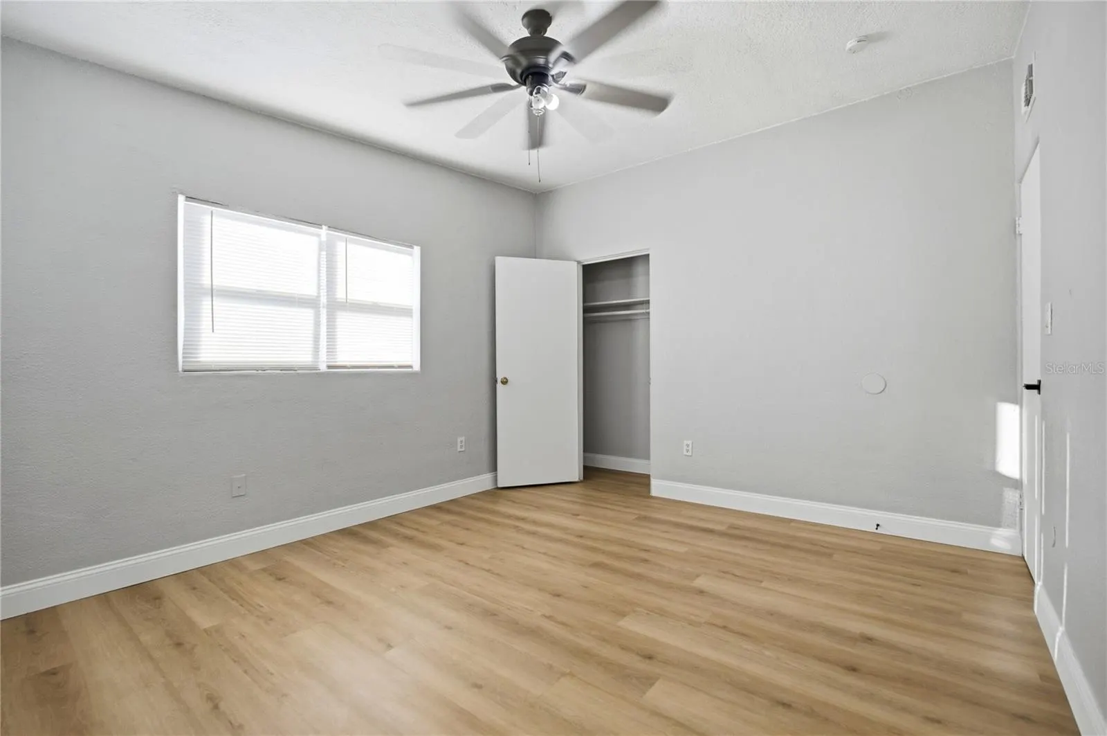 1311 LAWNE BLVD