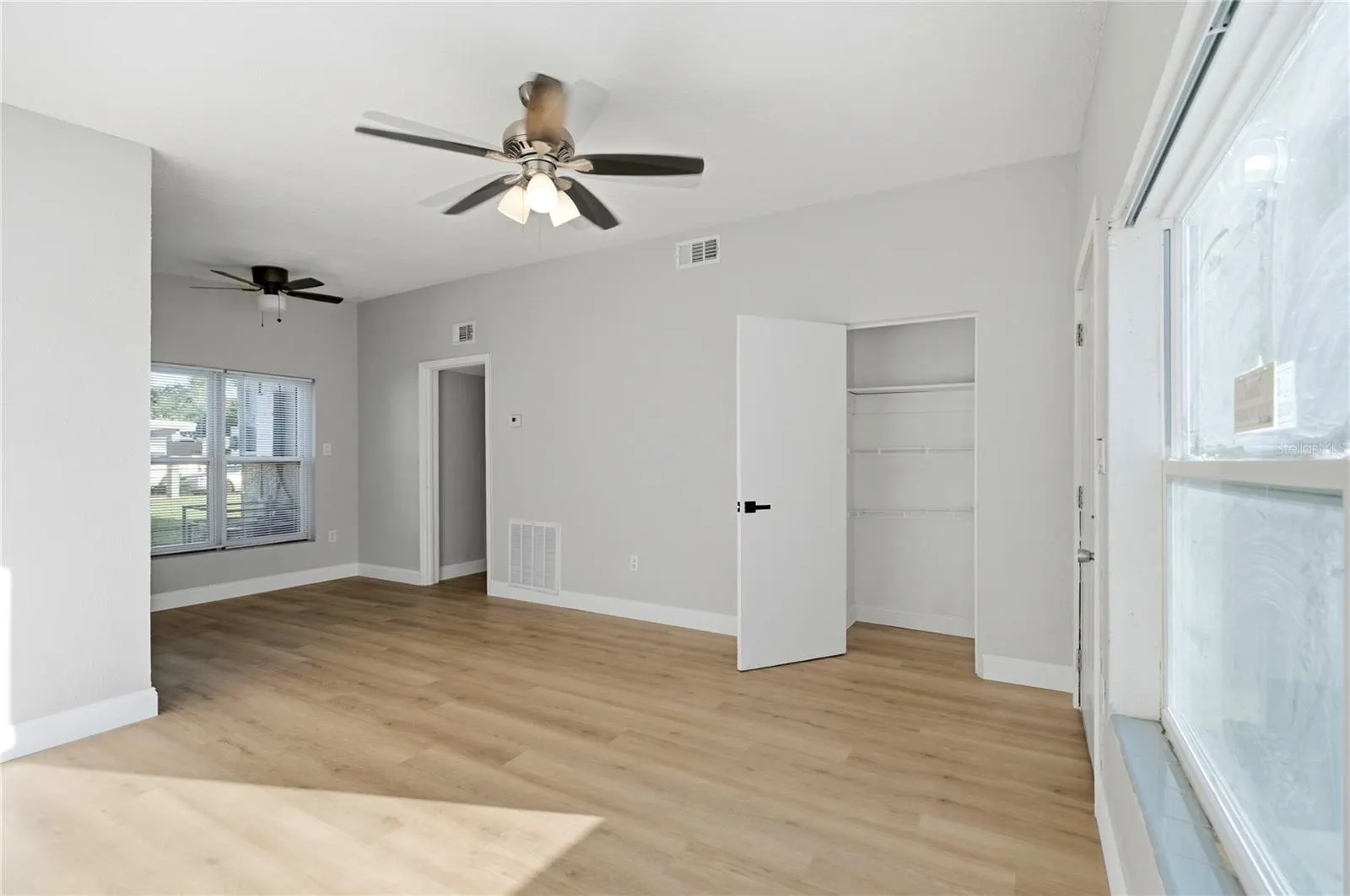 1311 LAWNE BLVD
