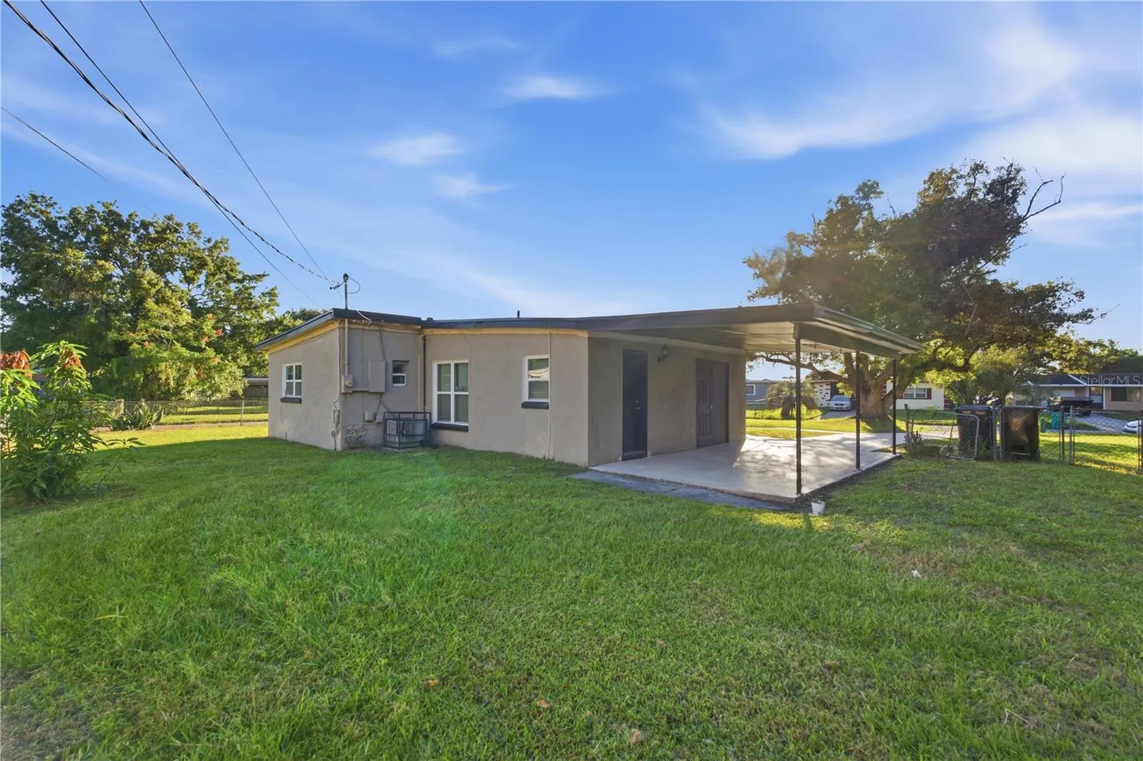1311 LAWNE BLVD