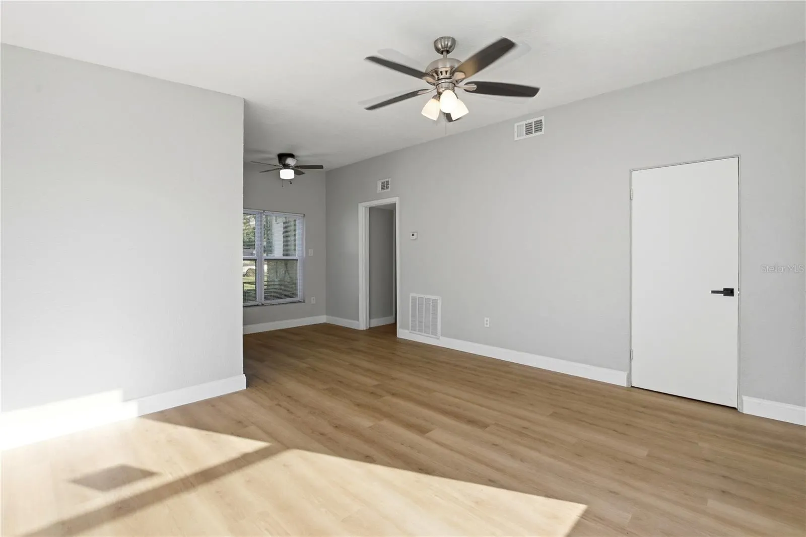 1311 LAWNE BLVD