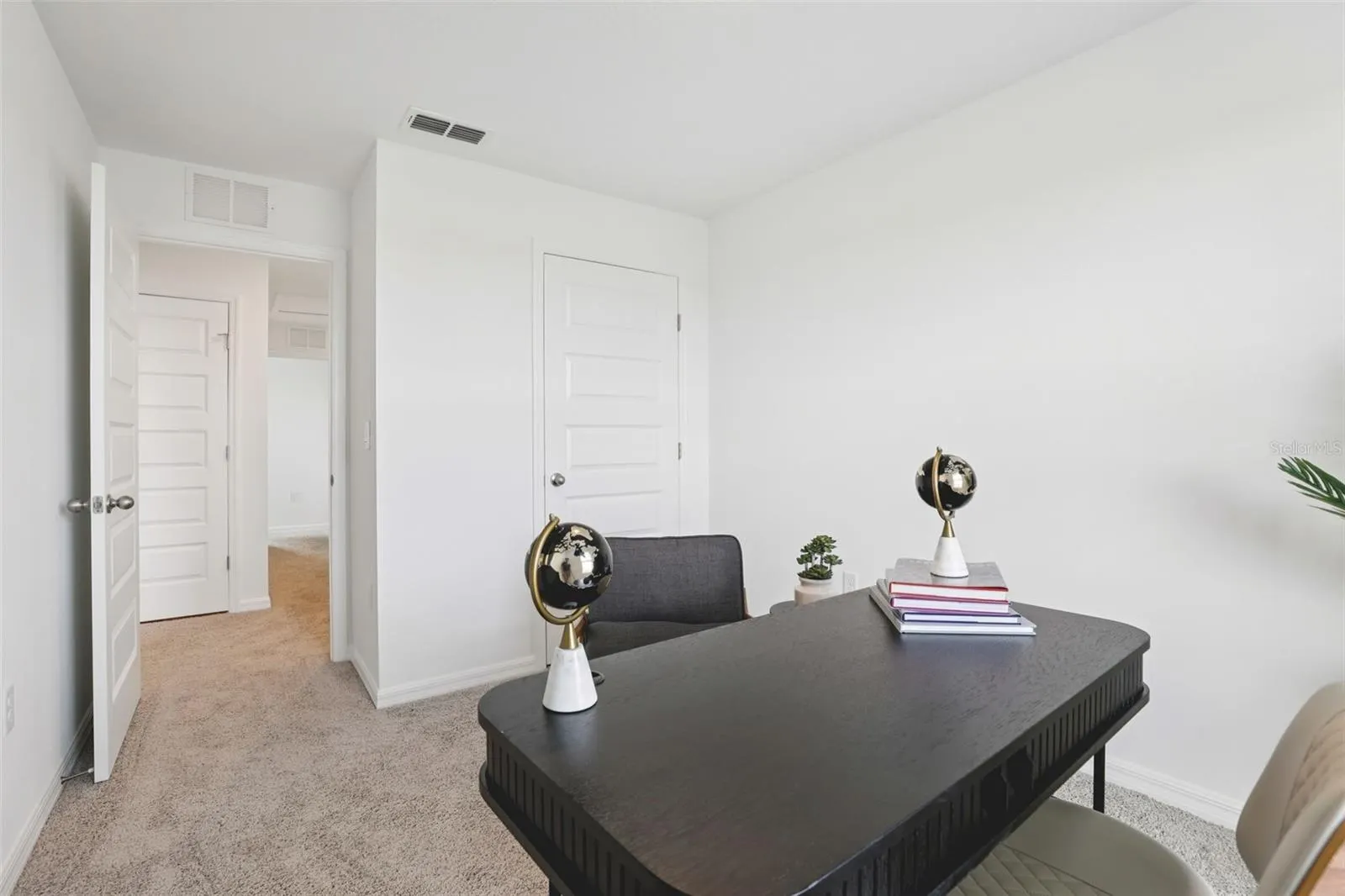 2314 AVEENO AVE