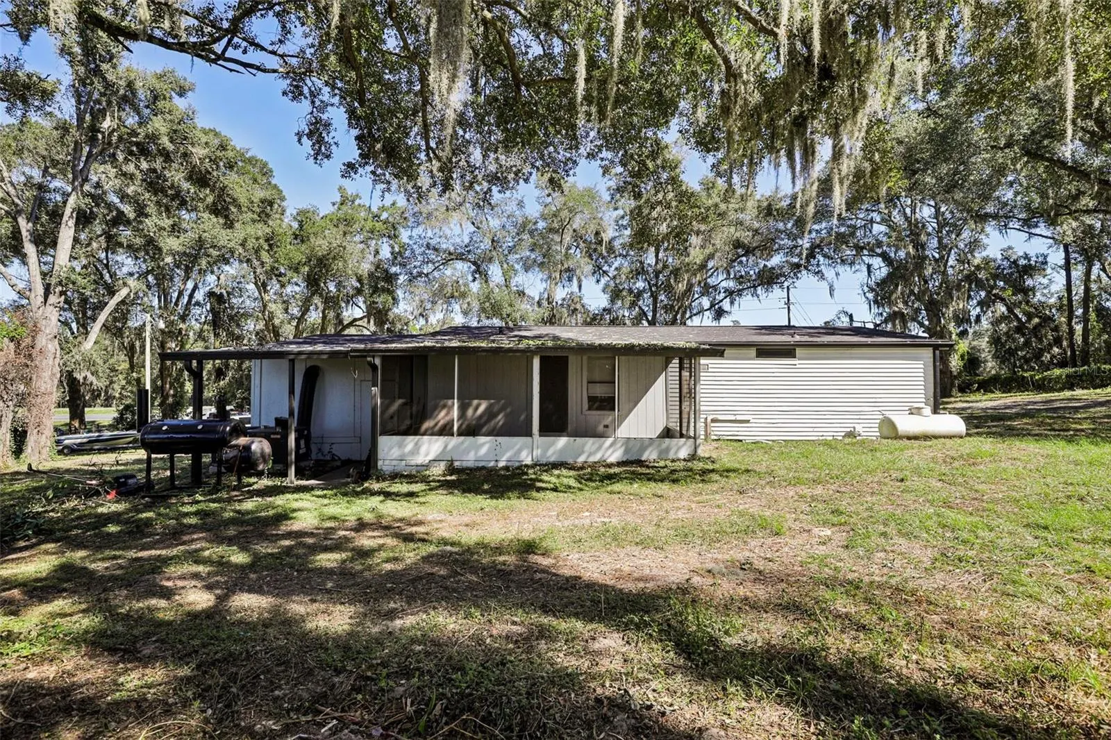14100 S US HIGHWAY 301