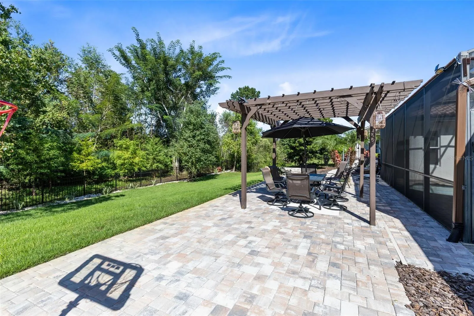 334 PENINSULA ISLAND PT