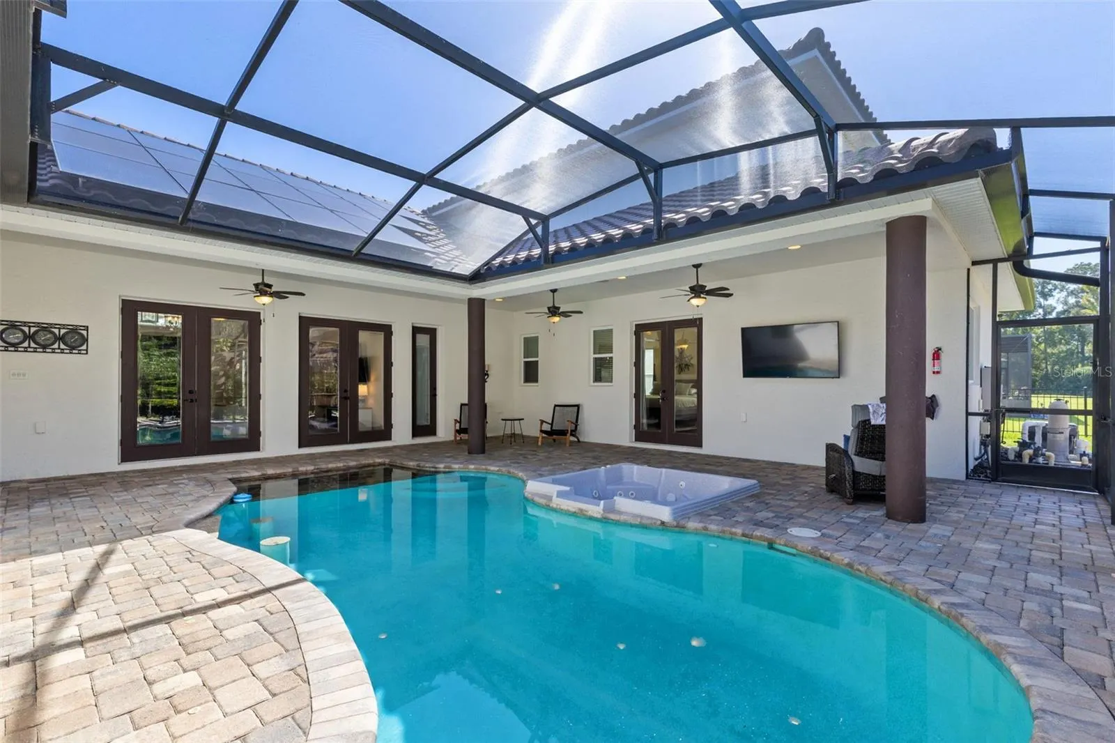 334 PENINSULA ISLAND PT