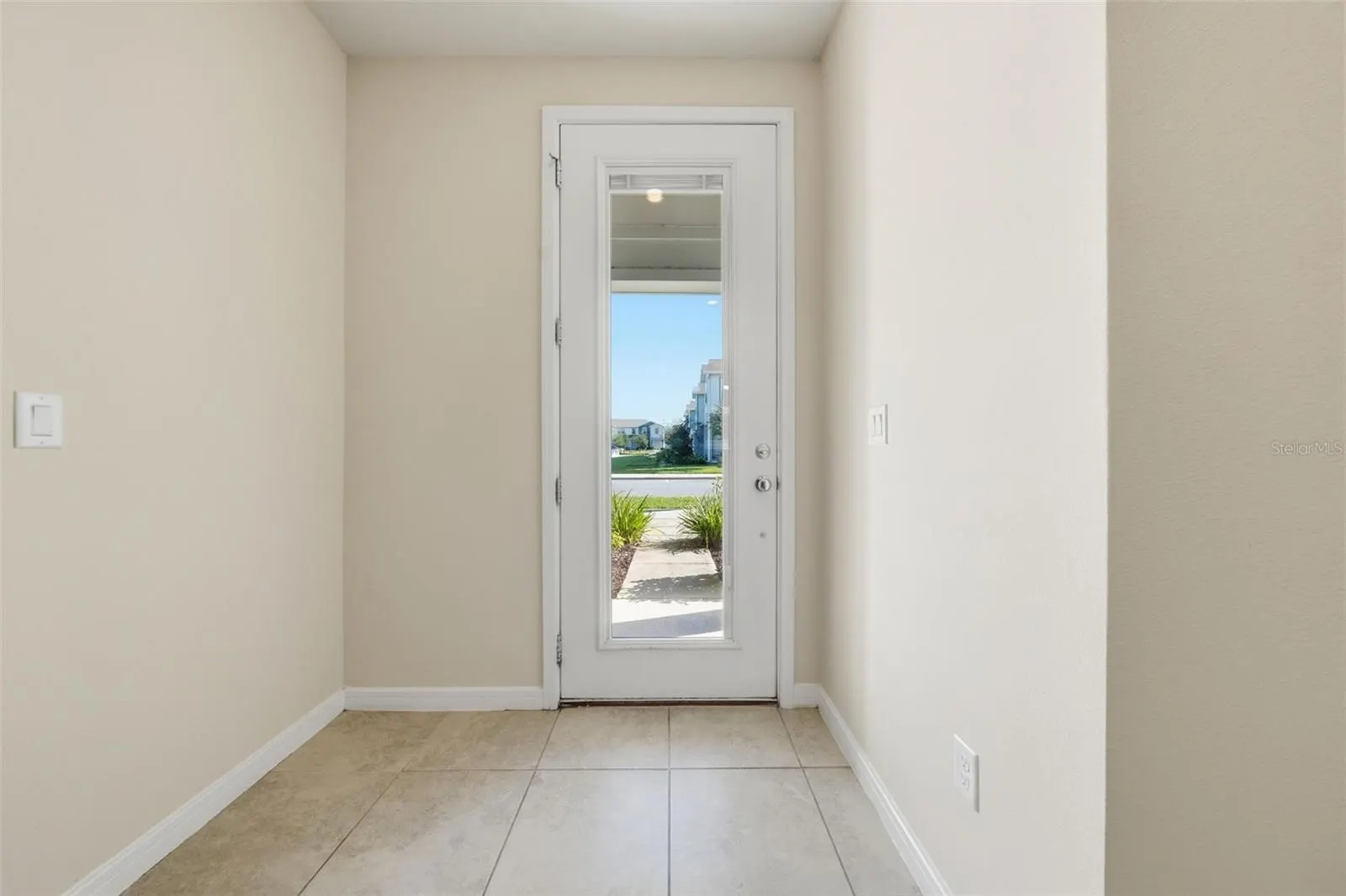 5586 PINELAND RUN